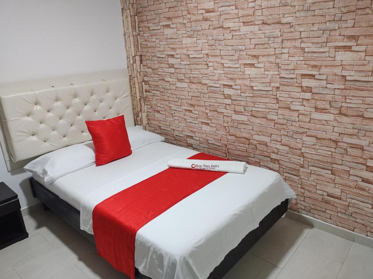 Hotel Plaza Centro Florencia  Exterior photo